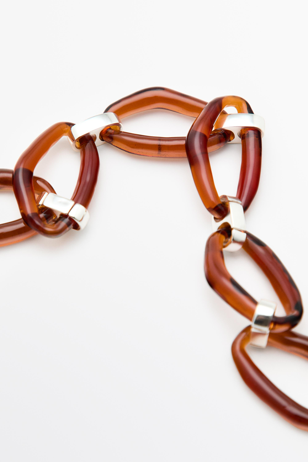 Massimo Dutti Колье из стеклянных звеньев, карамельный