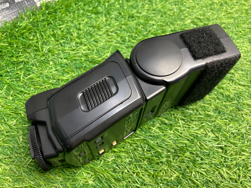 Canon Speedlite 420EX