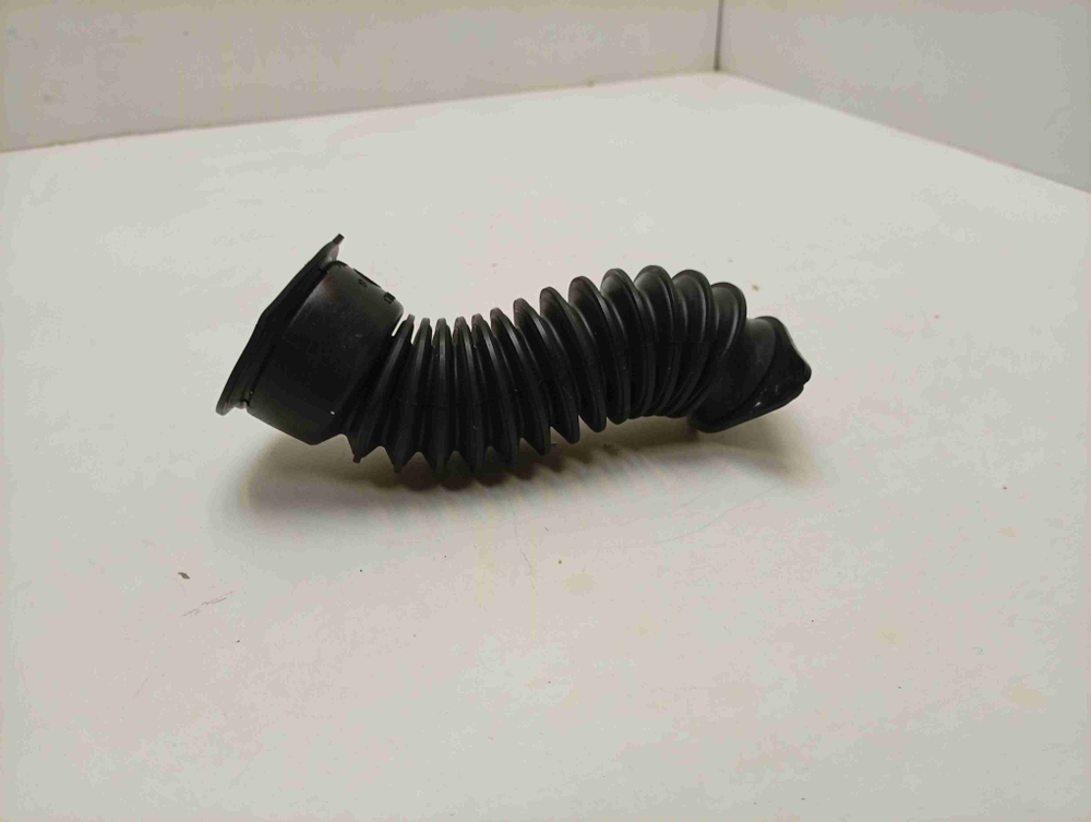 CTY835 кт188 Заливной патрубок для стиральной машины Candy 46004813 б/у