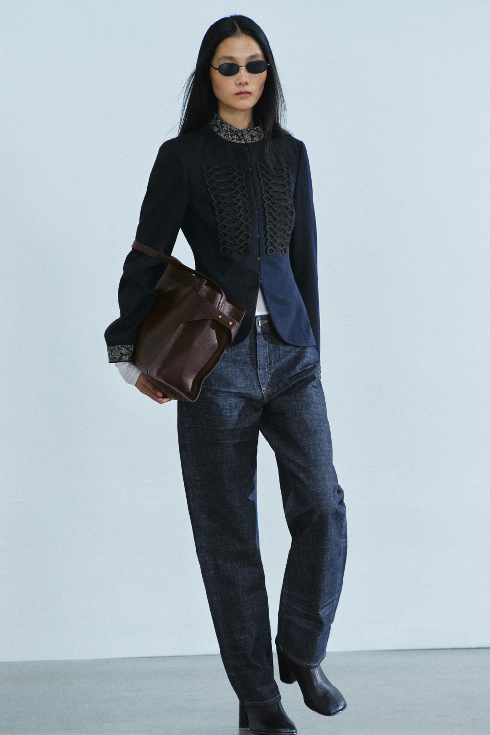 КУРТКА ИЗ ШЕРСТИ С ВЫШИВКОЙ И ЗАСТЕЖКАМИ — ZW COLLECTION — ZARA