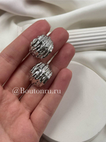 Серьги полукольца серебристые жатые
