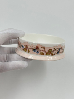Шкатулка Royal Doulton Autumn из серии Brambly Hedge (Ежевичная поляна)