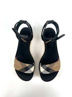 Босоножки Burberry