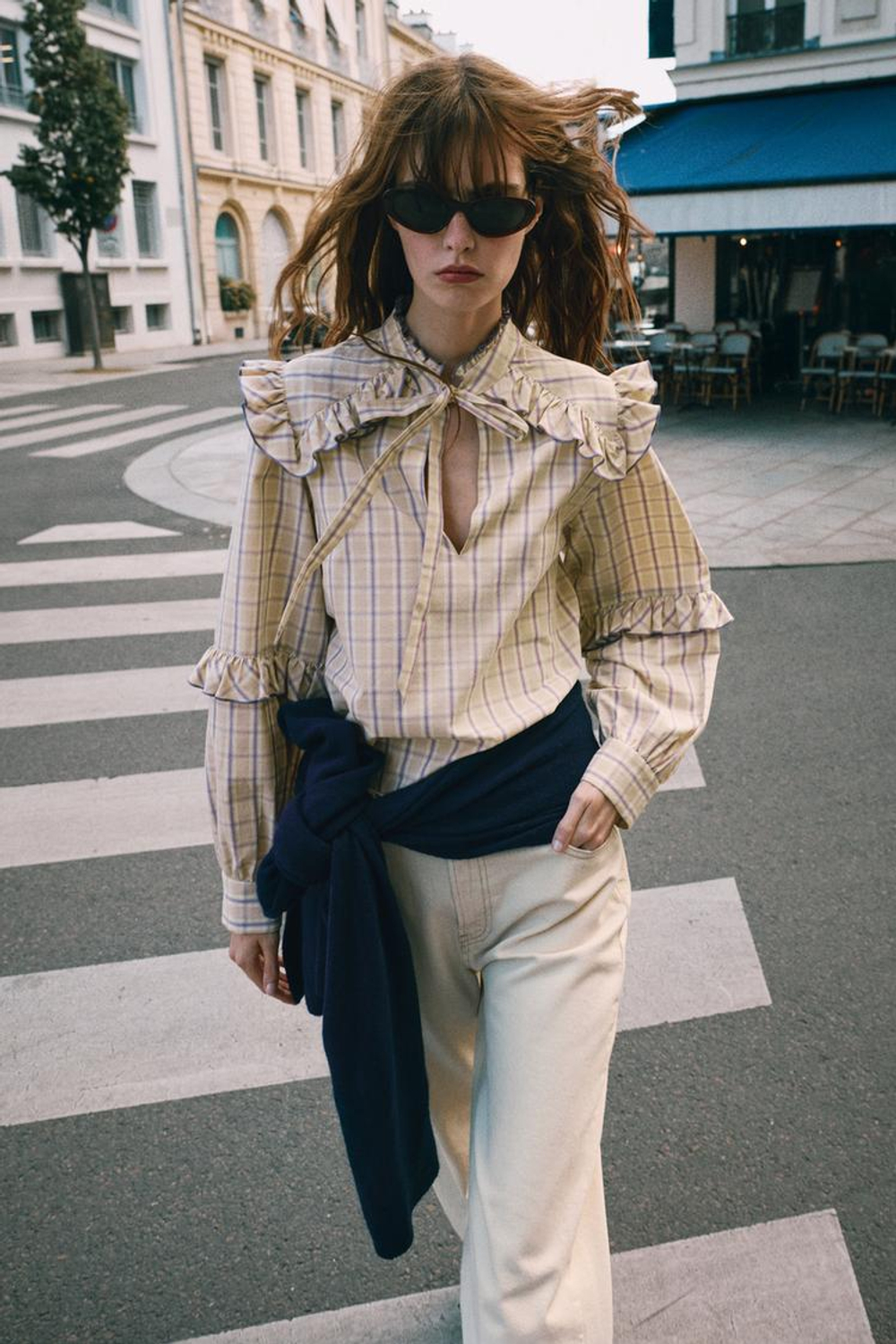 ZARA БЛУЗА В КЛЕТКУ С ВОЛАНАМИ, ЦВЕТ МАЛЬВЫ