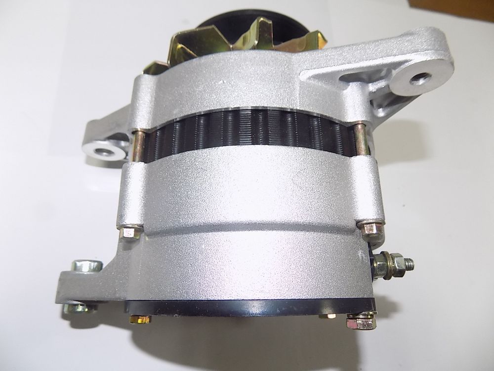 Генератор зарядный TDQ 20 4L (D=90/1B)/Battery charging generator