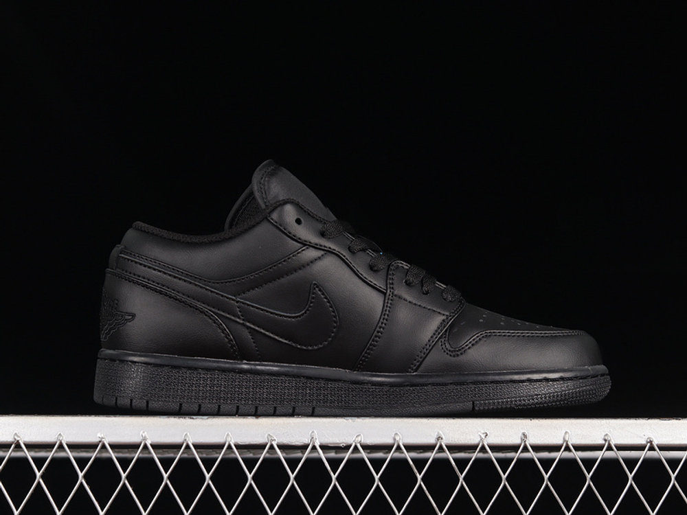 Jordan 1 Low Triple Black