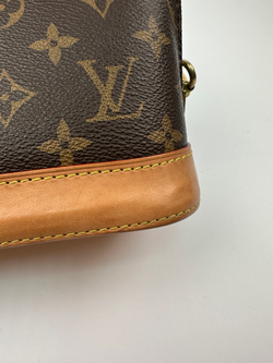 Сумка Louis Vuitton Alma BB