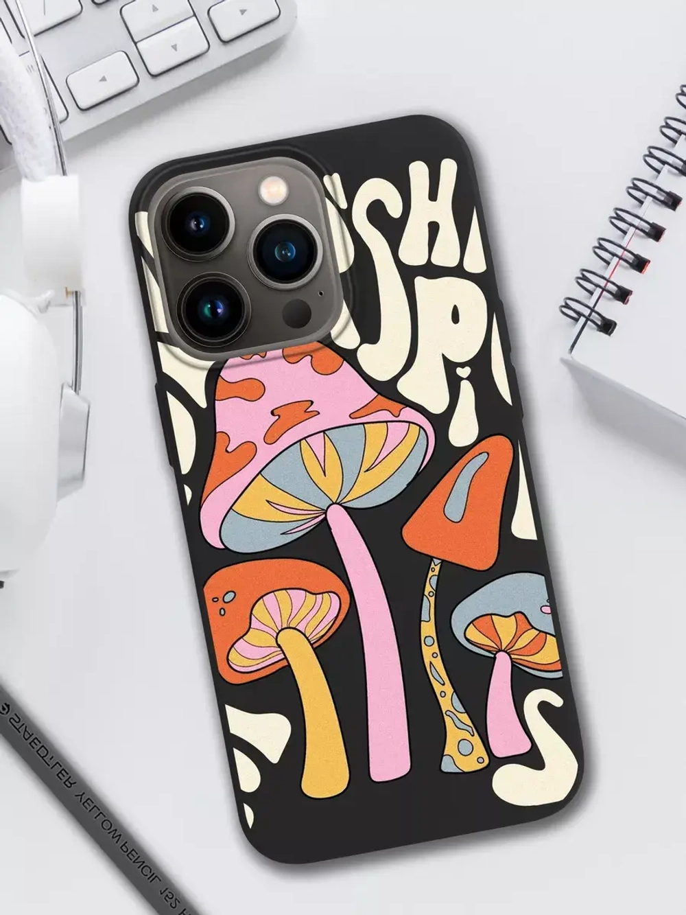Чехол на iPhone 15 Pro с принтом