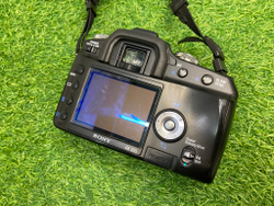 Sony A100 Kit 18-70mm DT 3.5-5.6