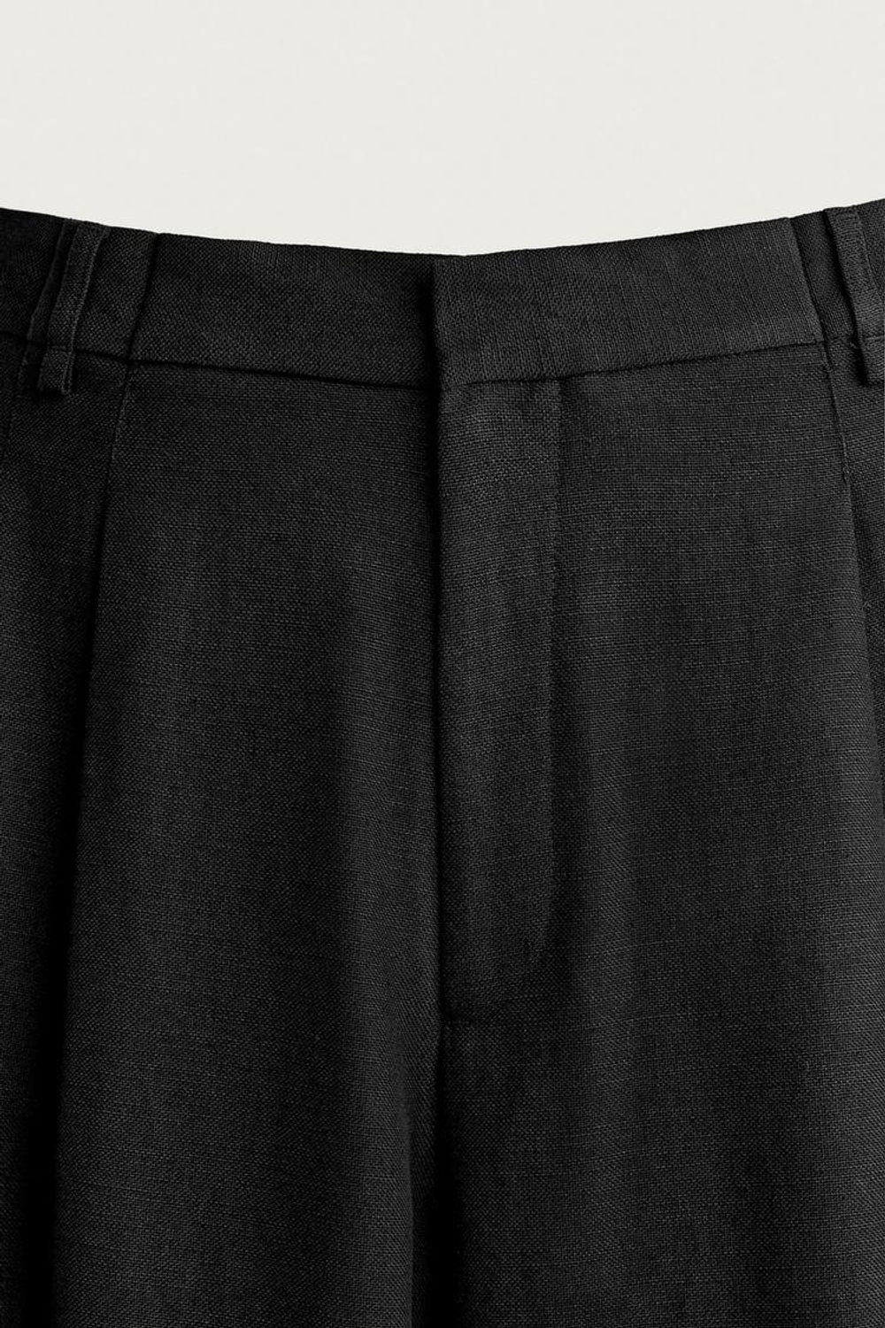 ZARA БРЮКИ RELAXED WIDE FIT СО СКЛАДКАМИ, ЧЕРНЫЙ