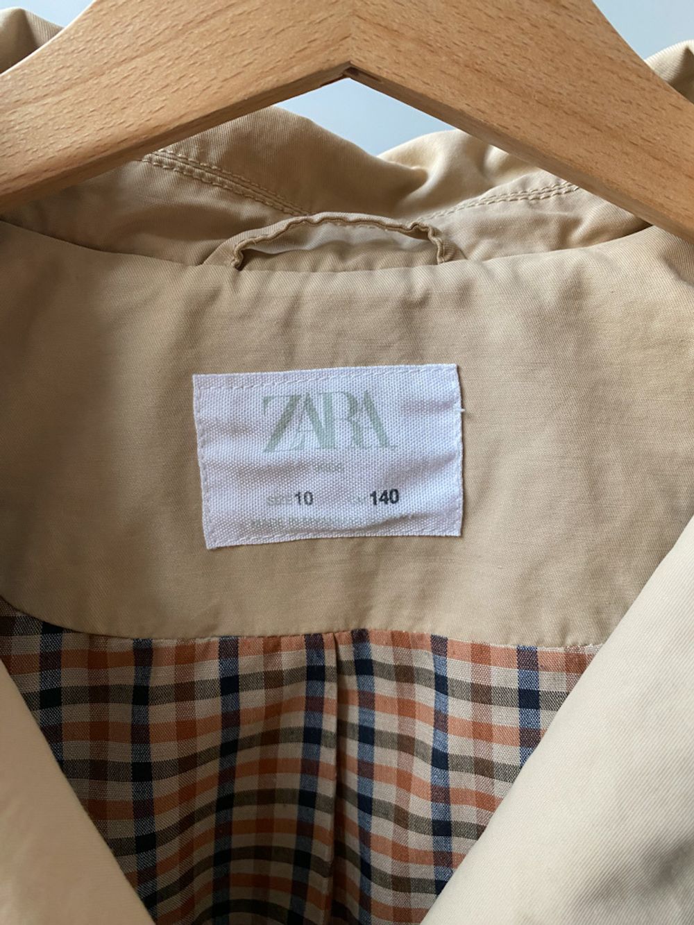 Тренч Zara