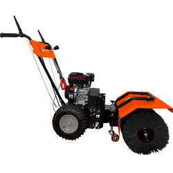 Бензиновая самоходная подметальная машина YARD FOX 800 SL