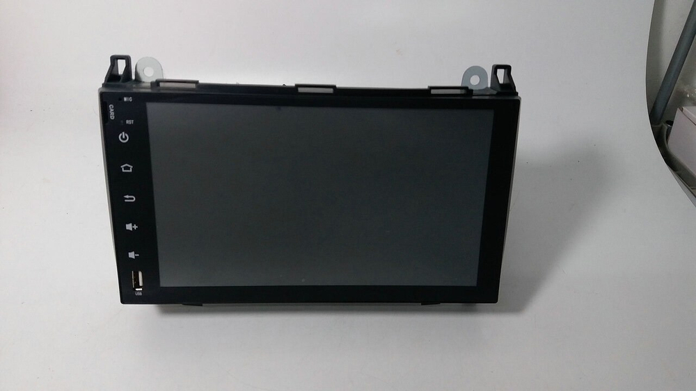 Штатная магнитола для Mercedes-Benz A класс 2004-2012 W169 B класс 2005-2011 W245 Viano 2007-2015 W639 Vito 2007-2014 W639 Vito 2014+ W447 Sprinter 2006-2015 W906 VW Crafter 2006-2015 LT 2006-2015 KUBERG U9-6610