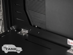 Столик на заднюю дверь TANK 400 MEIKA