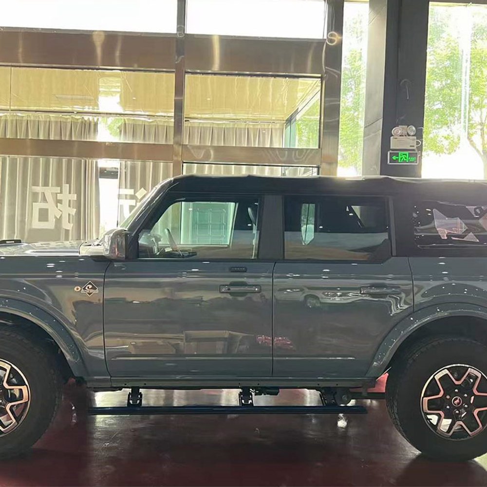 Электрические боковые пороги для Ford Bronco 2 и 4 двери 2021-2026