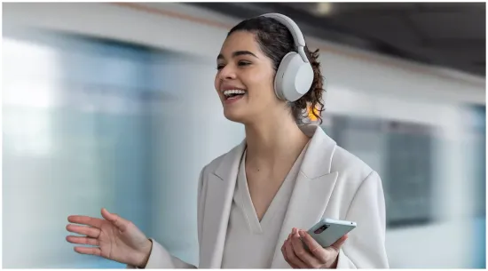 Беспроводные наушники Sony WH-1000XM5 Серебристый