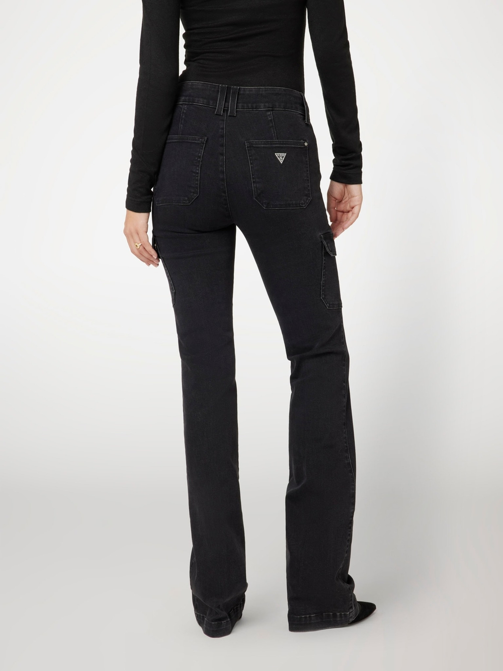 Джинсы bootcut cargo женские GUESS