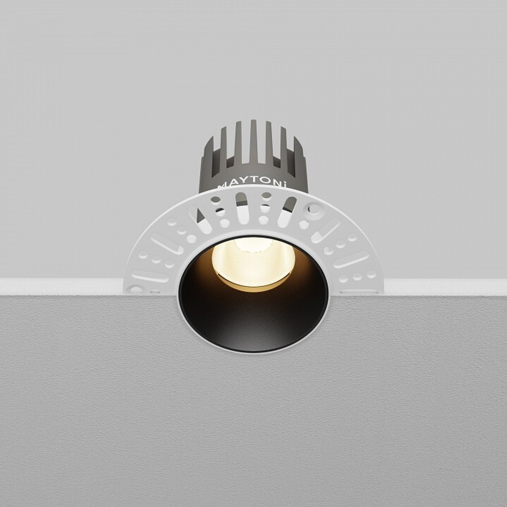Встраиваемый светильник Maytoni  DL119-10W-3K-TRS-B
