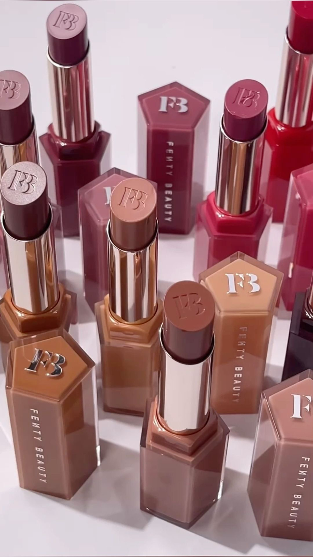 Gloss Bomb Stix — увлажняющая помада - FENTY BEAUTY - SEPHORA -