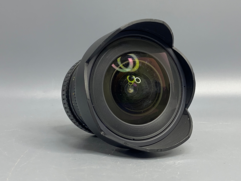 Samyang 14mm 2.8 ED AS IF UMC Canon EF царапины и потертости