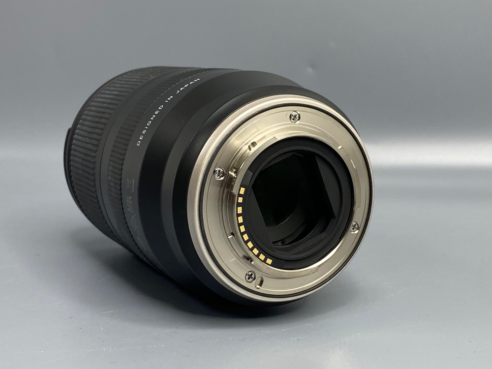 Tamron 17-70mm f/2.8 Di III-A VC RXD для Fujifilm X