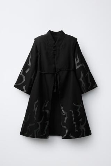 ZARA НАКИДКА KPOP DEMON HUNTERS™ NETFLIX ©, ЧЕРНЫЙ