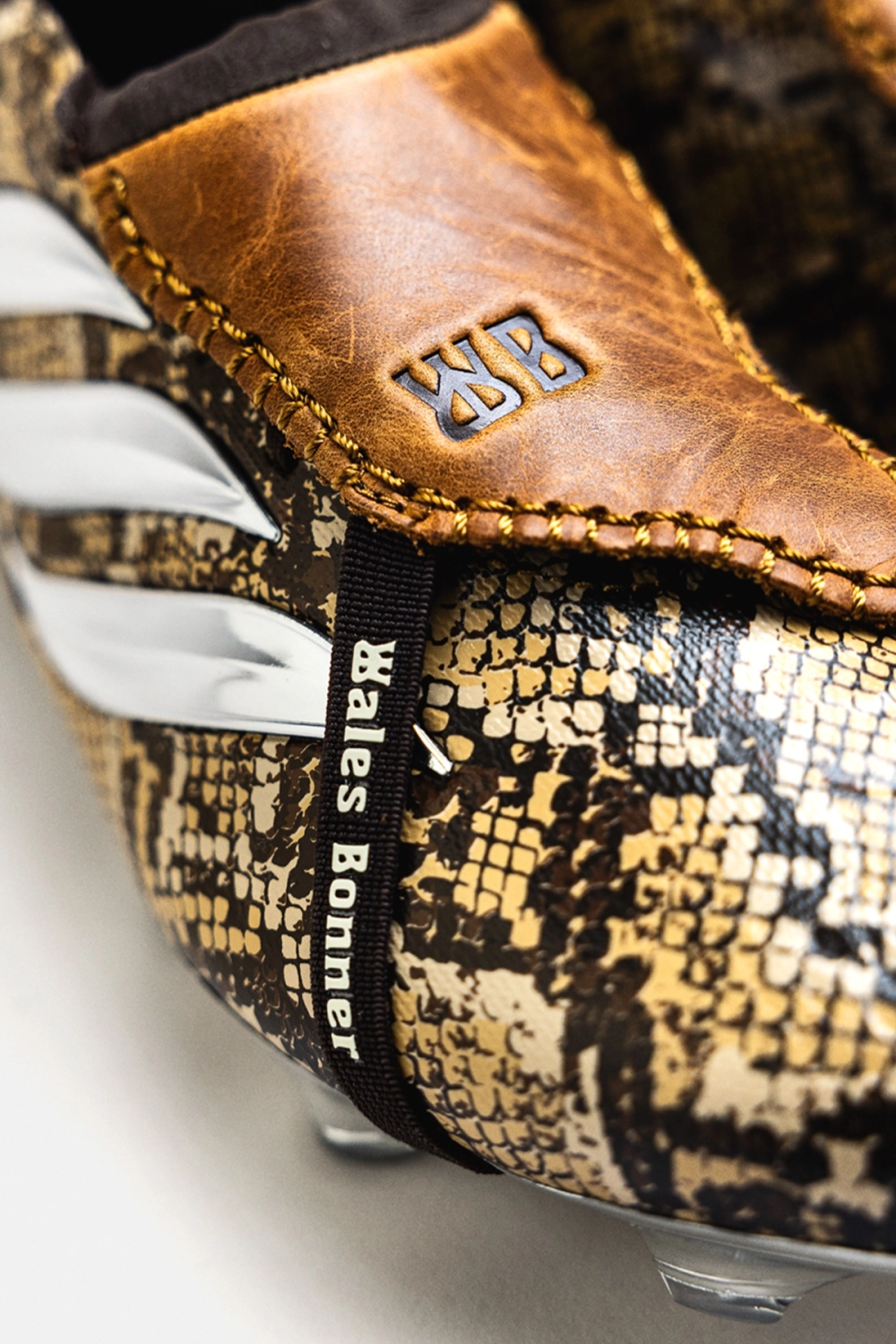 Бутсы adidas x Wales Bonner Predator Elite FT FG - коричневый