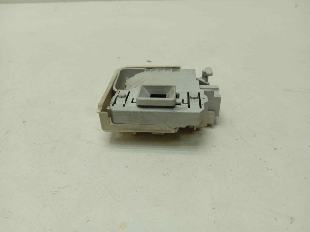 WIS24140OE/47 кт173 Блокировка люка для стиральной машины Bosch WIS24140OE/47 б/у