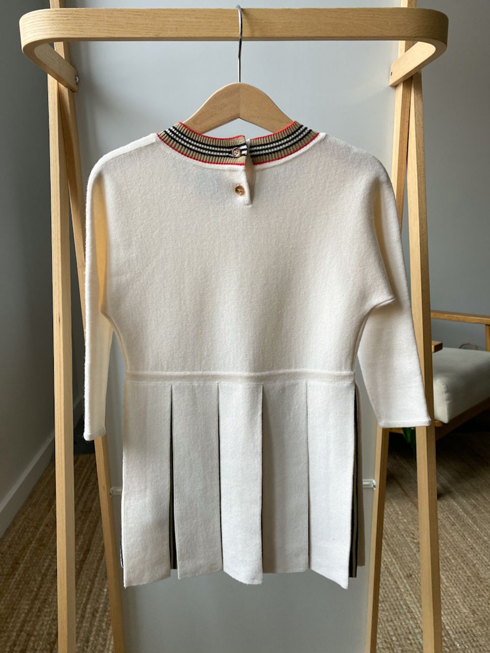 Шерстяное платье Burberry, 92