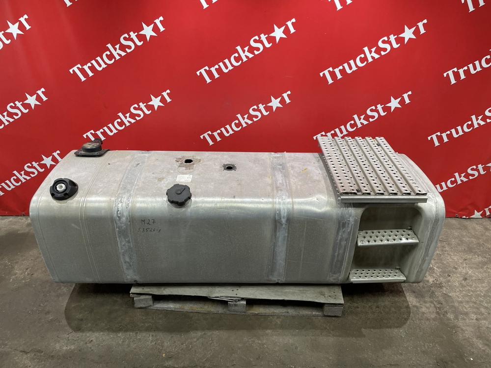 Бак топливный 680L+75L AdBlue 2018г.