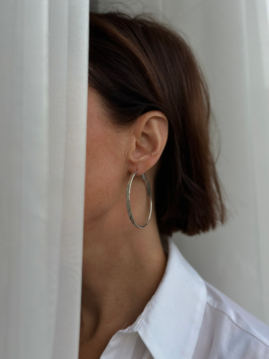 серьги-кольца с насечками
