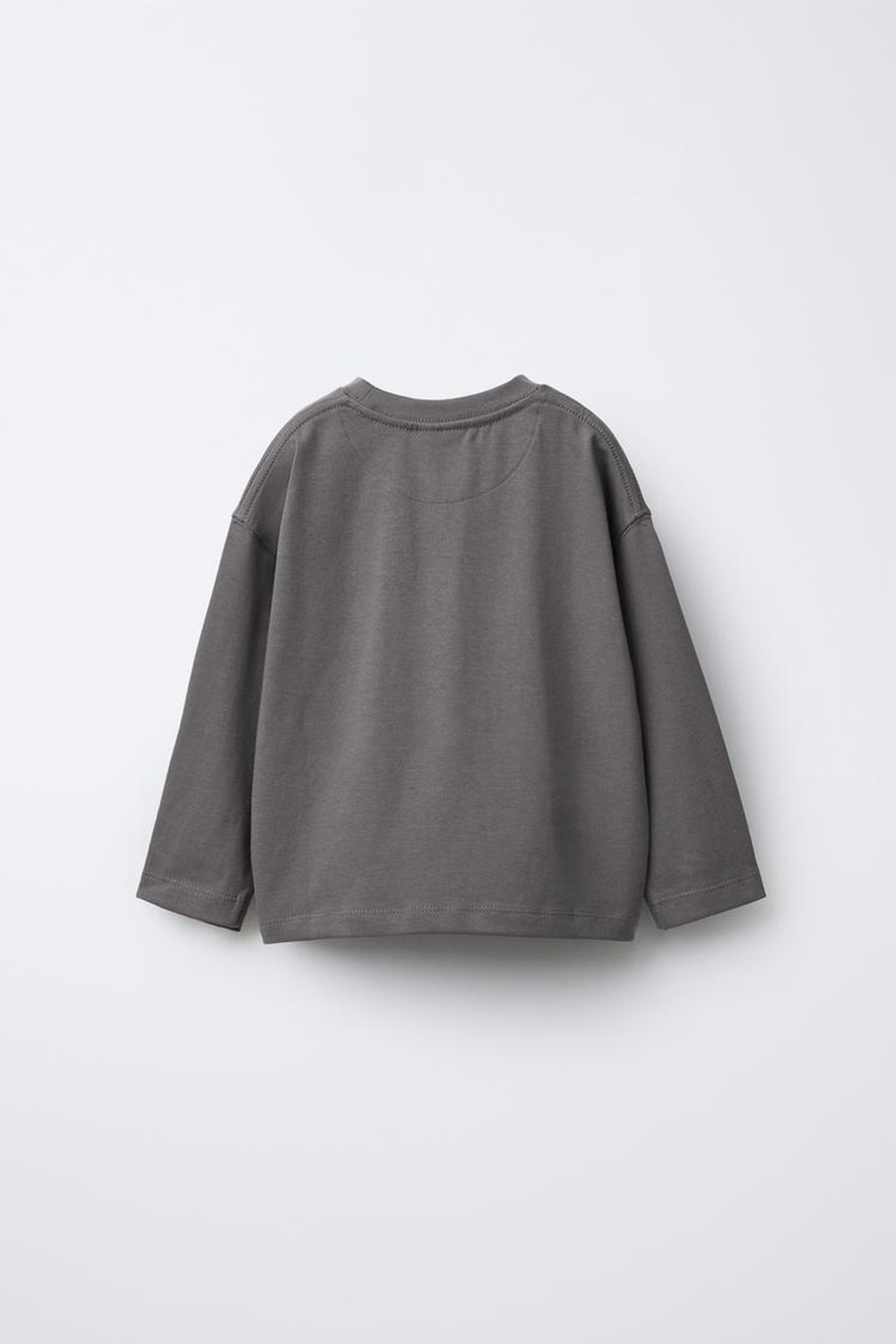 ZARA ФУТБОЛКА HEAVYWEIGHT С ВЫШИВКОЙ, ЖЕМЧУЖНО-СЕРЫЙ
