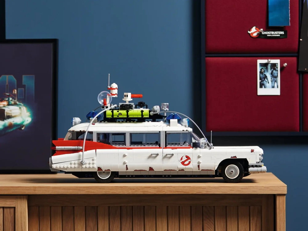 Конструктор LEGO Icons 10274 Ghostbusters ECTO-1