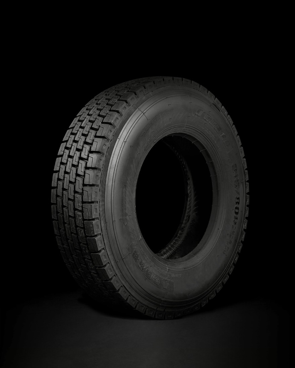 Грузовая шина 315 80 R22.5 20PR 156/150L AG688 O`GREEN