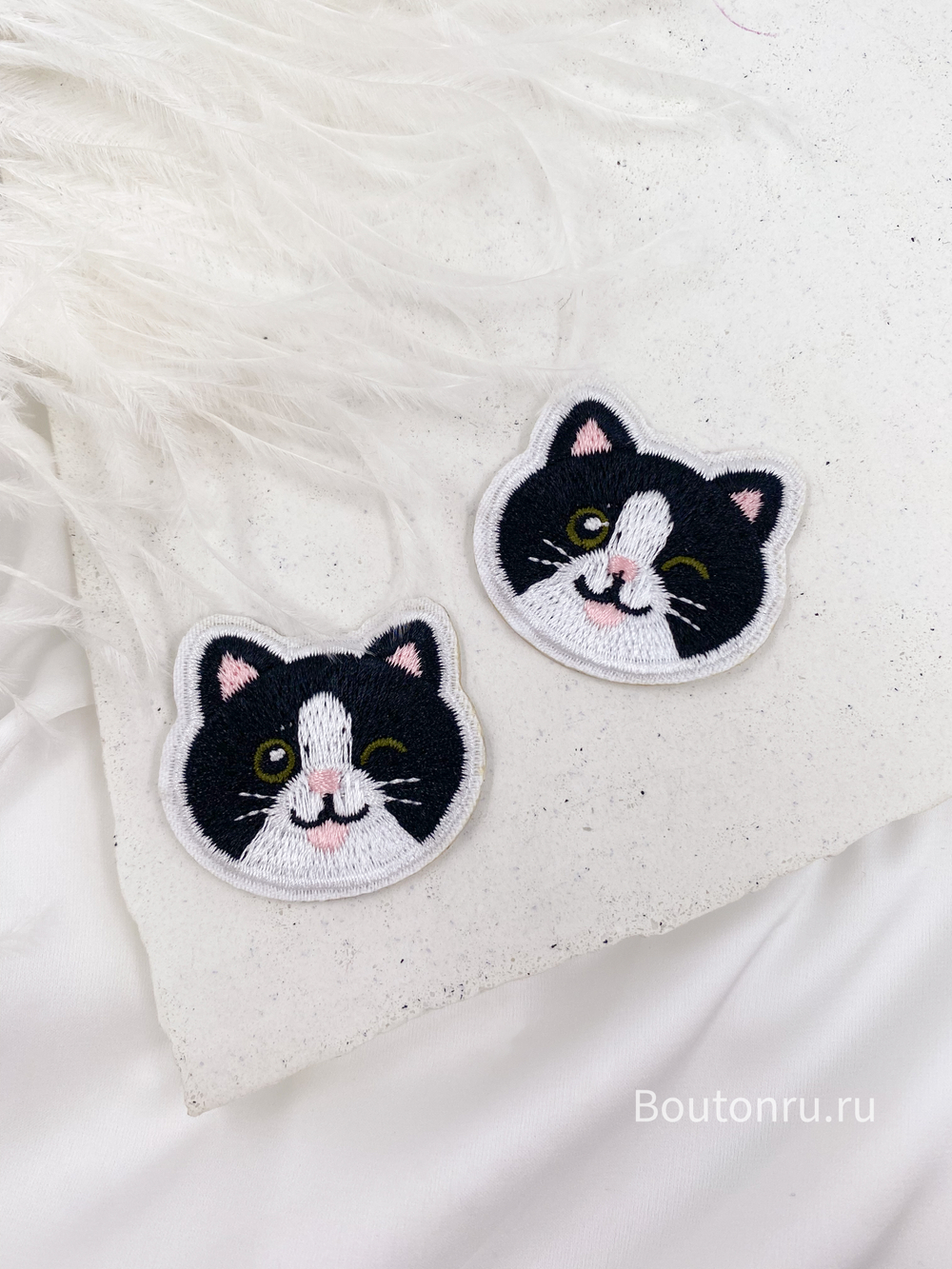 Нашивка пришивная "Кот-черный"