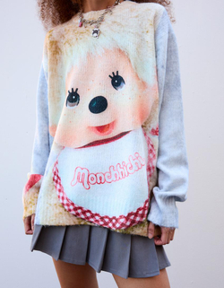 BERSHKA Свитер с принтом Monchhichi, бнлый