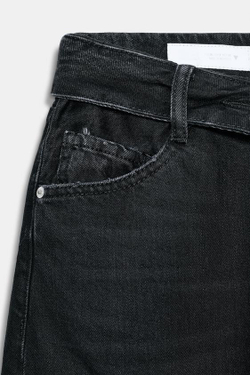 ZARA ДЖИНСЫ TRF СО СРЕДНЕЙ ПОСАДКОЙ И ОТВОРОТОМ НА ПОЯСЕ, ЧЕРНЫЙ