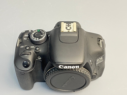 Canon EOS 600D 16.500 кадров