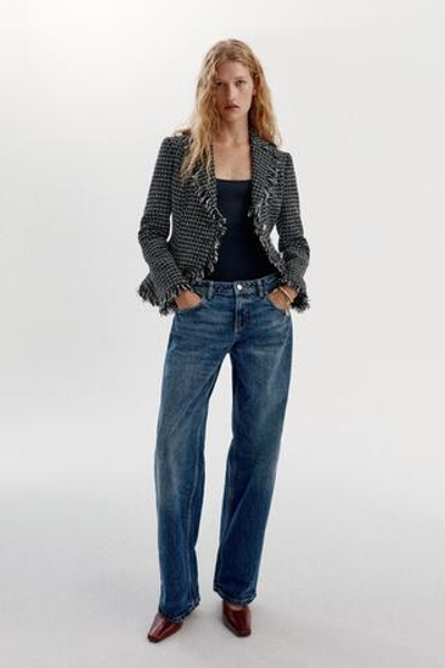 БЛЕЙЗЕР ИЗ ФАКТУРНОЙ ТКАНИ С БАХРОМОЙ — ZARA