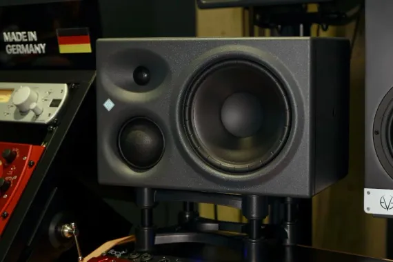 Neumann KH 310 A L G