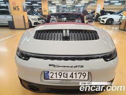 Porsche 911 Carrera 4 GTS Cabriolet — 2023