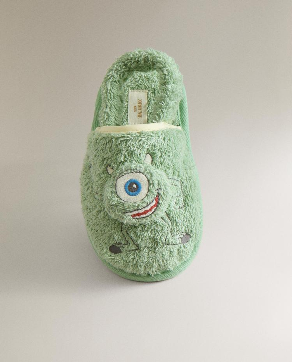 ZARA HOME ДЕТСКИЕ ТАПОЧКИ ДЛЯ ВАННОЙ «КОРПОРАЦИЯ МОНСТРОВ» ©DISNEY/PIXAR, ЗЕЛЕНЫЙ