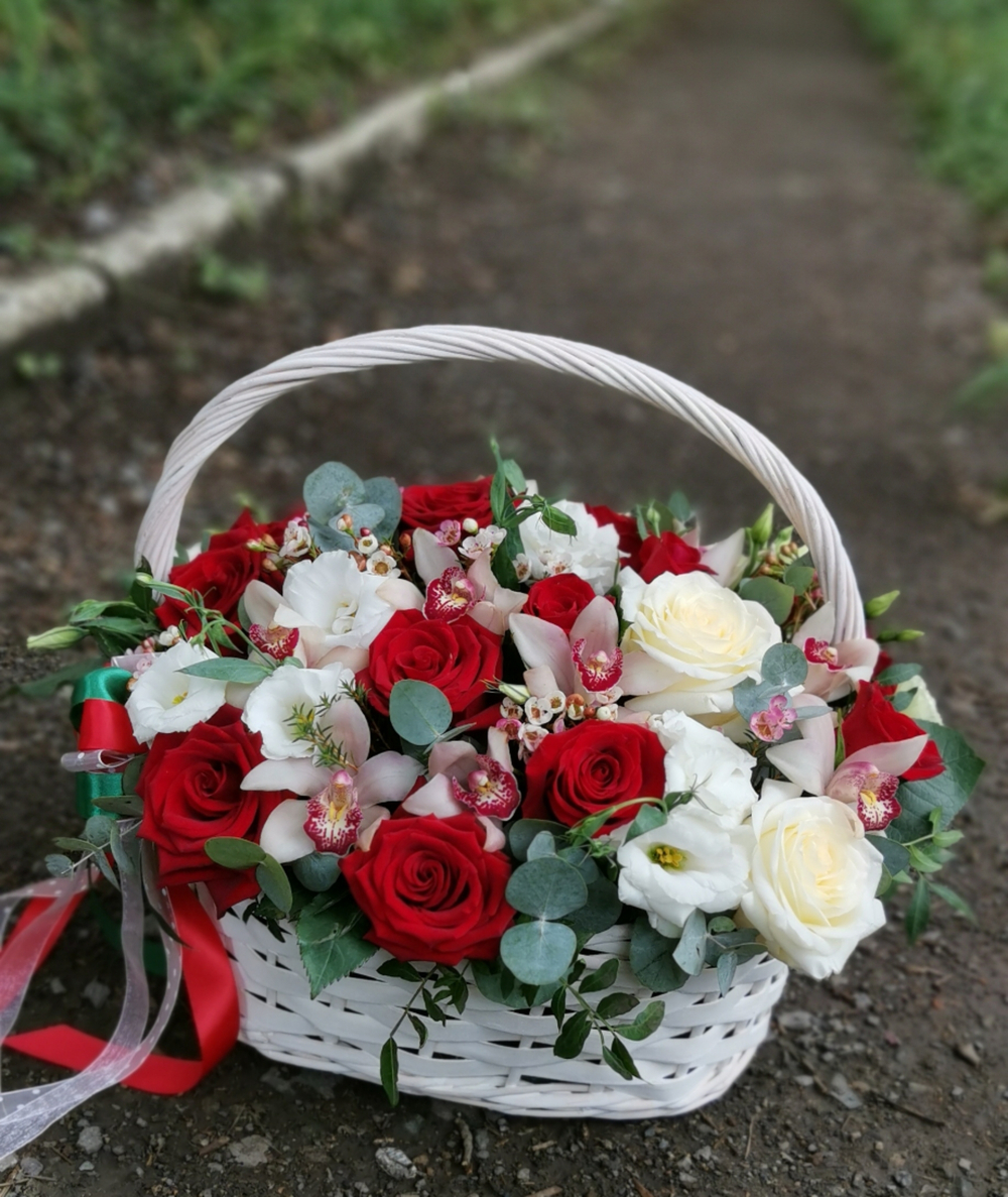 Корзина цветов