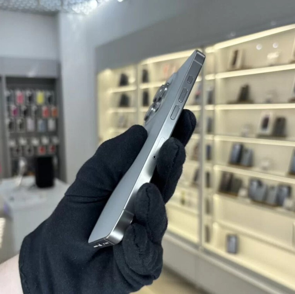 iPhone 15 Pro, 256 ГБ б/у