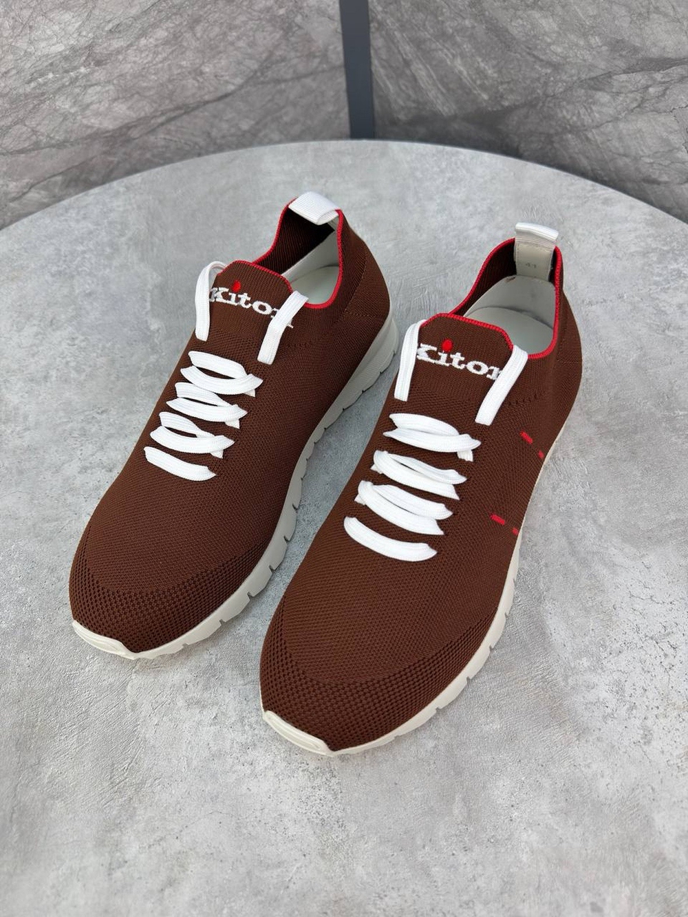 Кроссовки Kiton