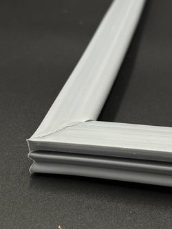 Уплотнитель двери аппарата шоковой заморозки Sagi 860*710 по краю мм (006) серый