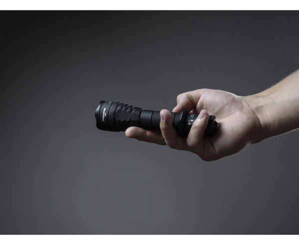 Фонарь Armytek Predator Pro Magnet USB Белый F07301C