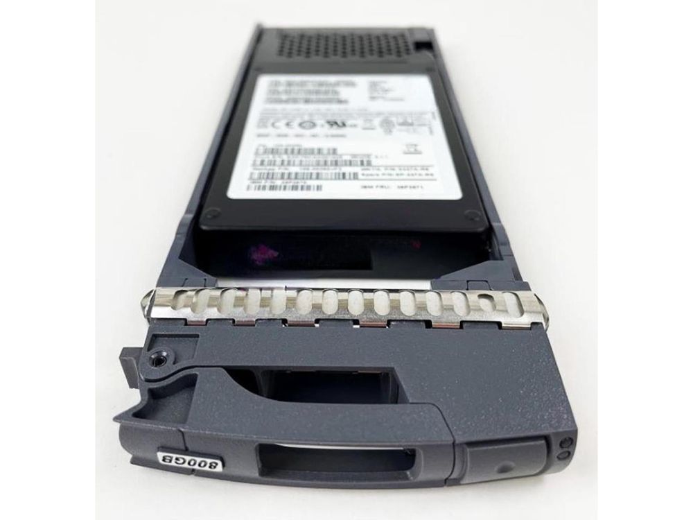Жесткий диск NetApp 800GB SSD 2.5" for DS2246 FAS2240 108-00260+E0