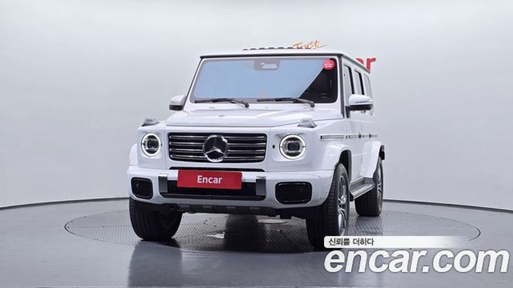 Mercedes-Benz G-Class G450d — 2025