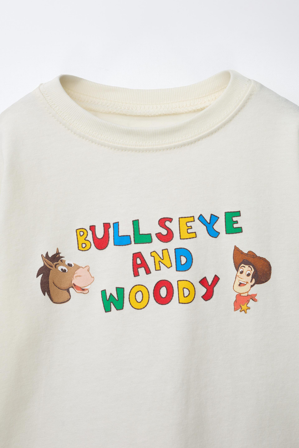ZARA ФУТБОЛКА С ПРИНТОМ TOY STORY © DISNEY PIXAR, ЖЕЛТОВАТО-БЕЛЫЙ